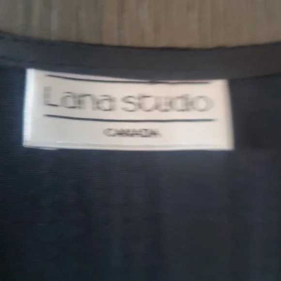 Lana Studio - Picture 2 of 4